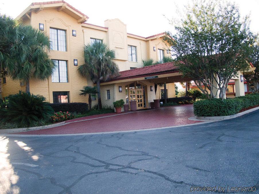 La Quinta Inn By Wyndham Pensacola Exterior photo